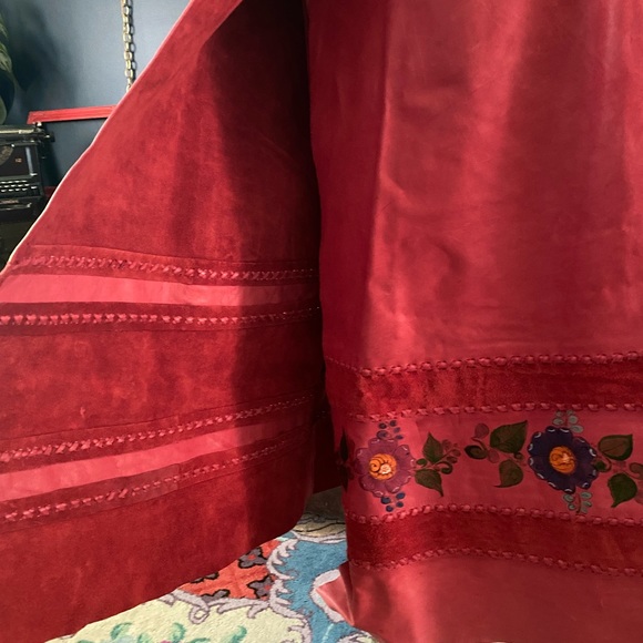 Leather Museum quality 1970s Char de Vazquez skirt suit - Picture 5 of 15